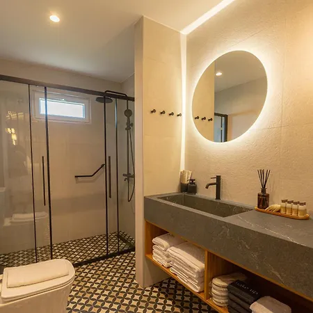 Anora Villa *