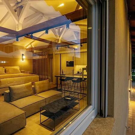Villa Anora